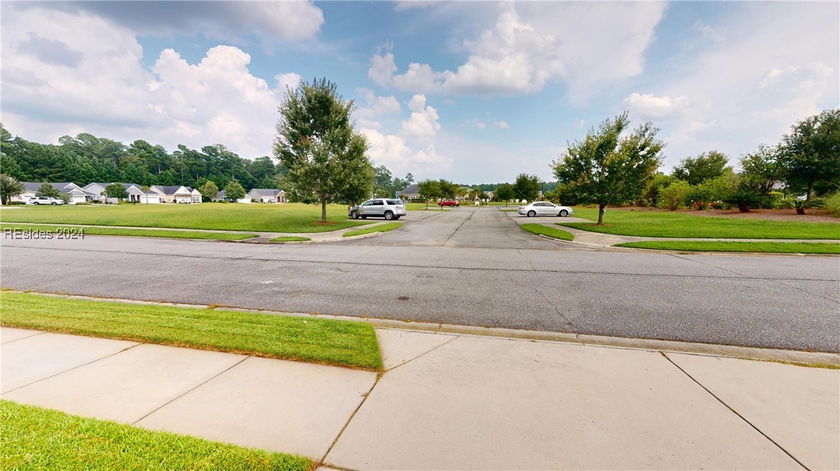 432 White Crescent Circle Property Photo 46