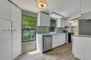 137 Thelma Drive Property Photo 16