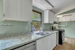 137 Thelma Drive Property Photo 21