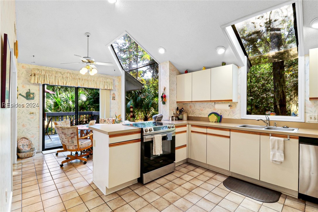 41 Gloucester Road Property Photo 18