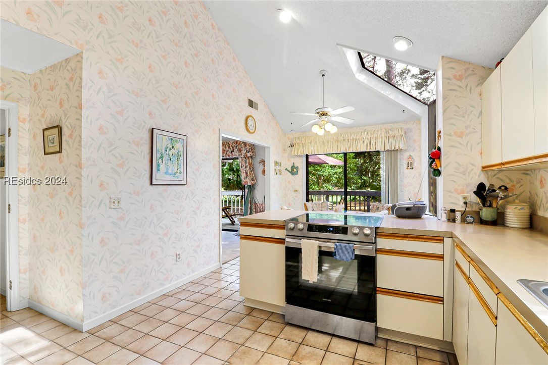 41 Gloucester Road Property Photo 19