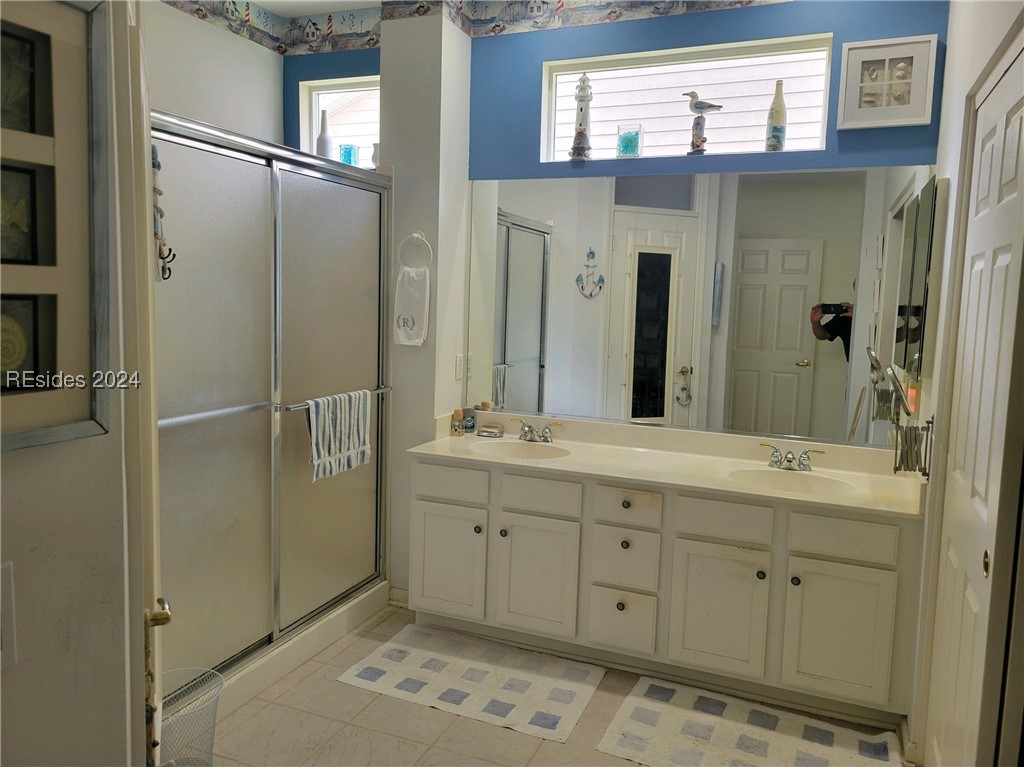 571 Argent Way Property Photo 18