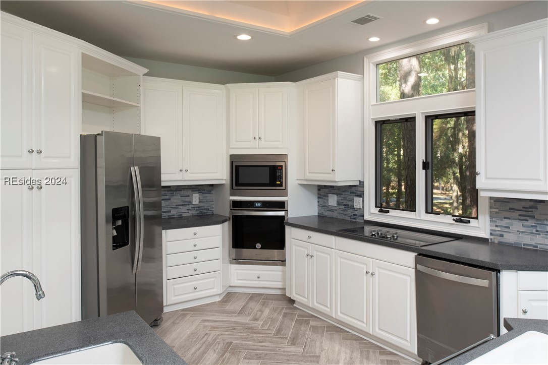 7 Outer Banks Way Property Photo 10