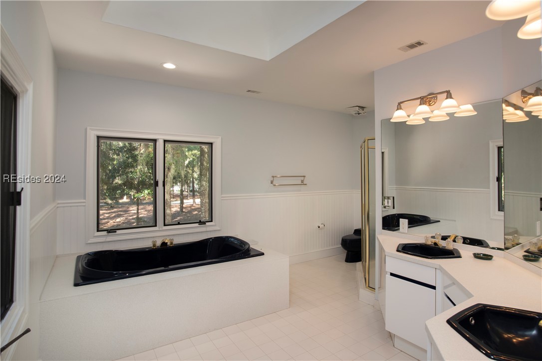 7 Outer Banks Way Property Photo 14