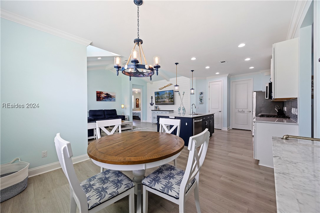 1532 Shoreside Drive 102 Property Photo 12