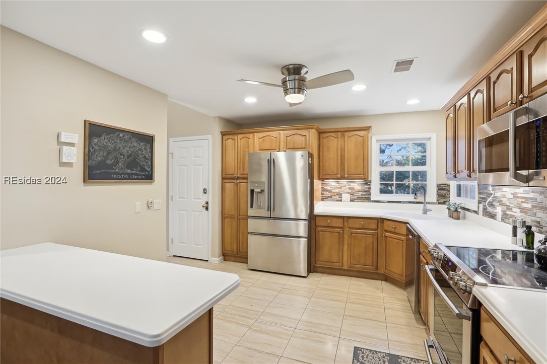 70 Shipyard Drive 193 Property Photo 17