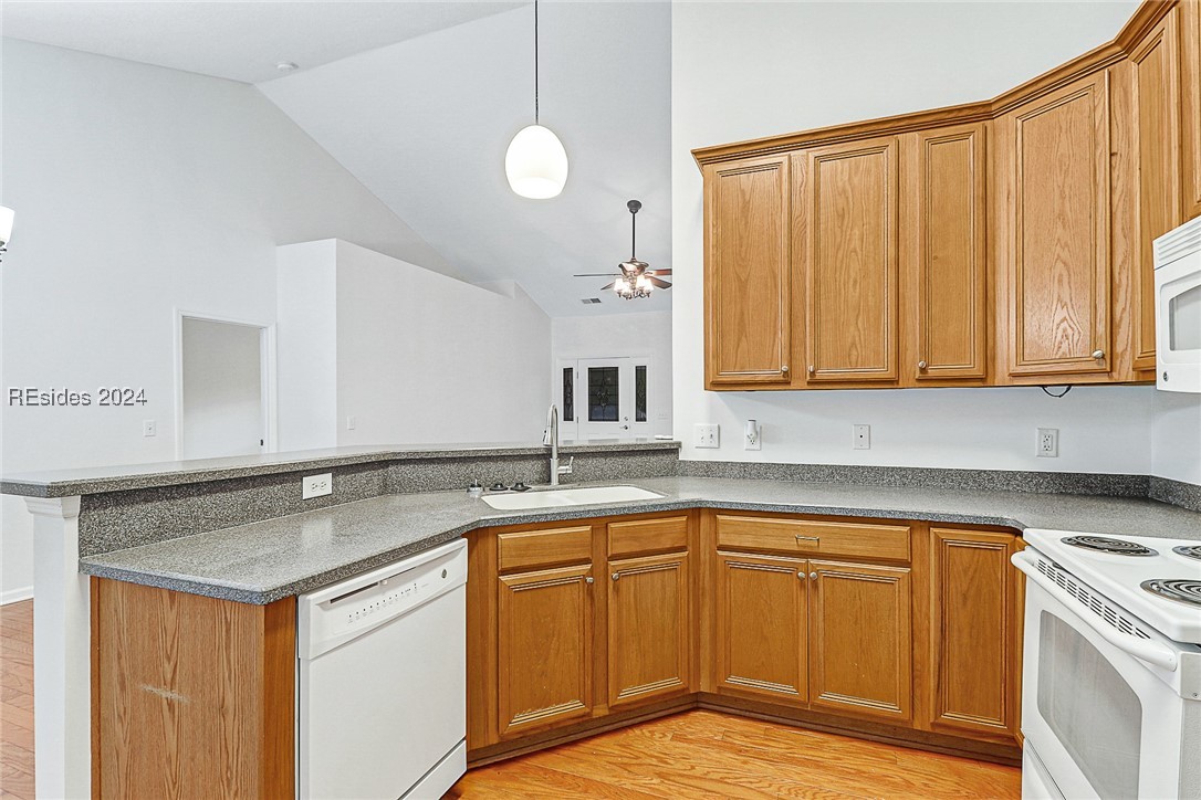 34 Wyndham Drive Property Photo 15