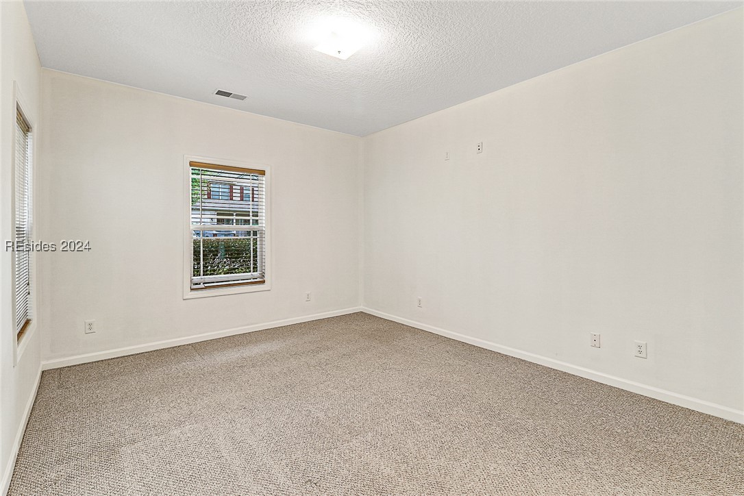 34 Wyndham Drive Property Photo 19
