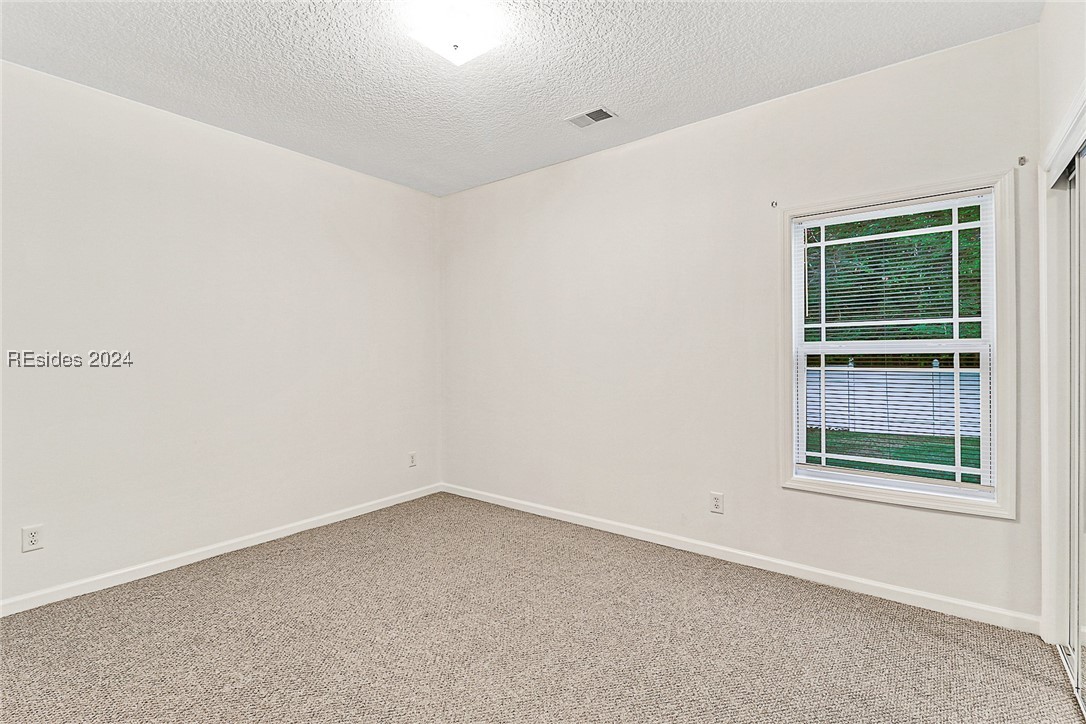 34 Wyndham Drive Property Photo 27