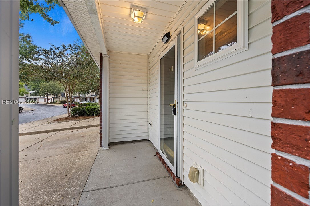 305 Cross Road Property Photo 3