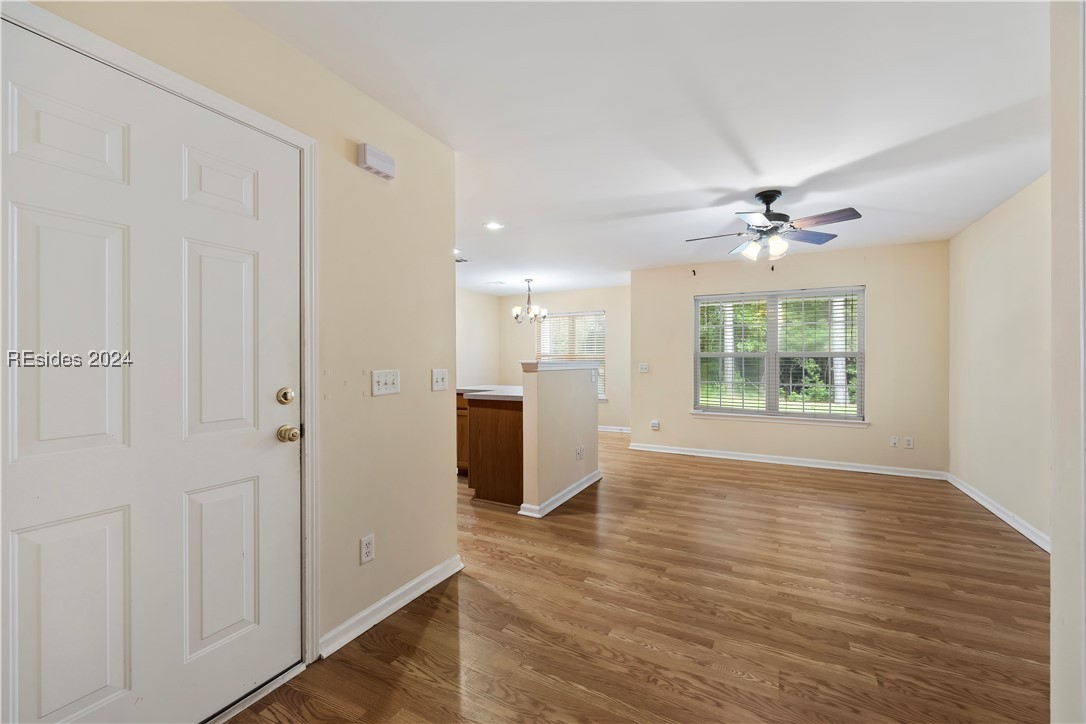 305 Cross Road Property Photo 11