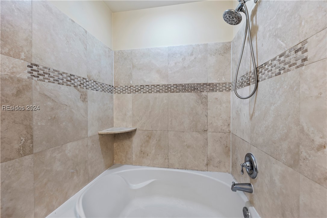 305 Cross Road Property Photo 31