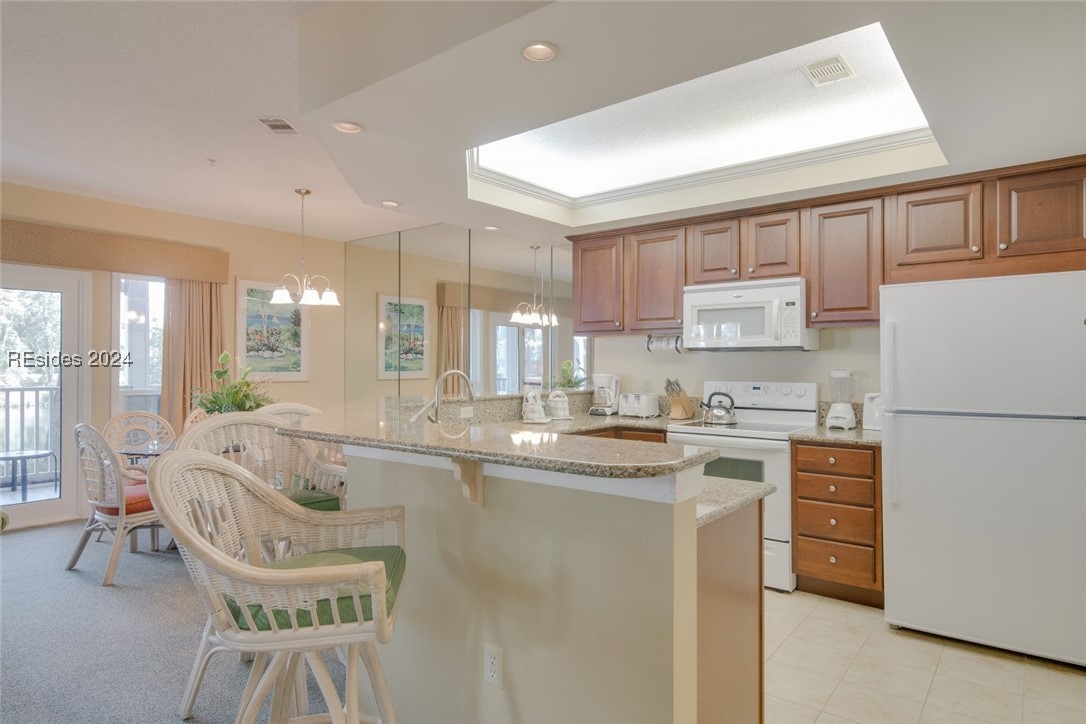 14 Wimbledon Ct 128-2 Property Photo 6