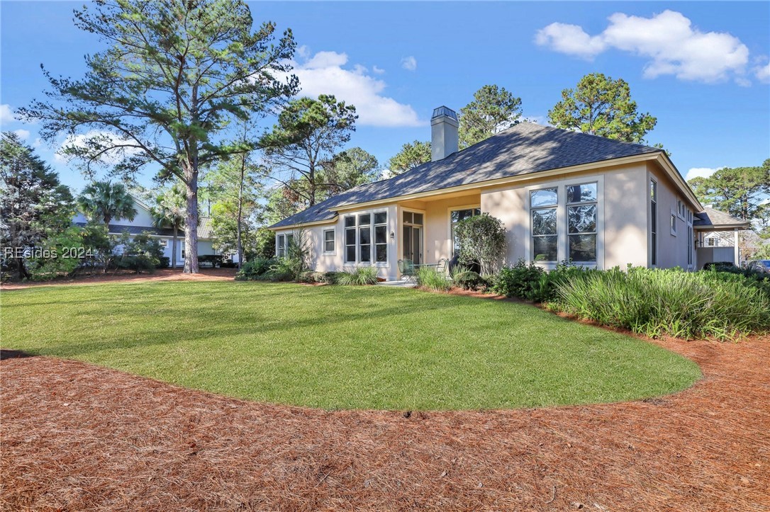 15 Lexington Drive Property Photo 3