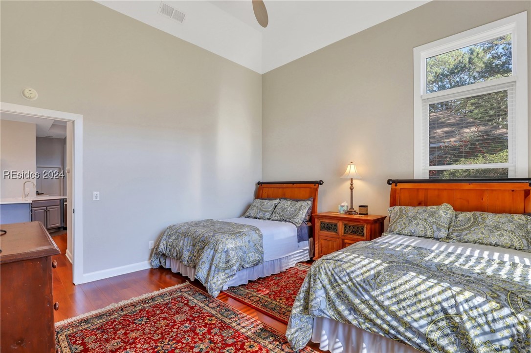 15 Lexington Drive Property Photo 39