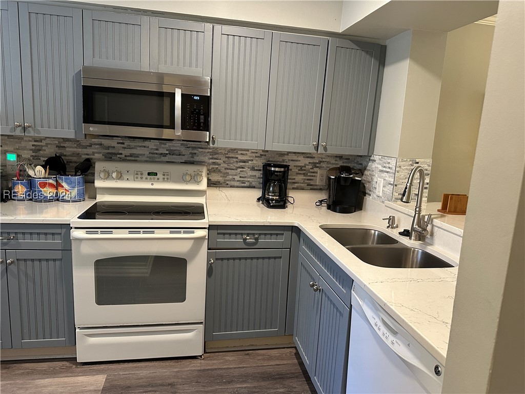 36 Deallyon Avenue 80 Property Photo 2