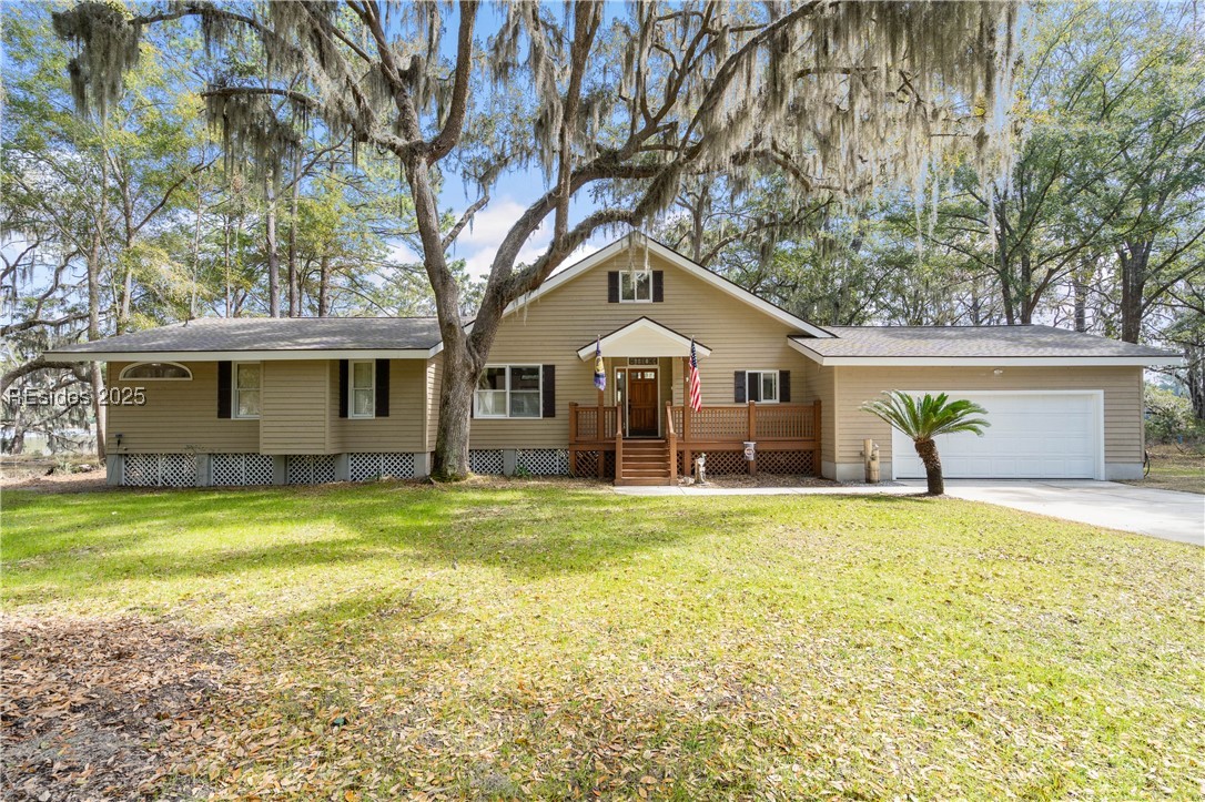 20 Ladys Walk Property Photo 1