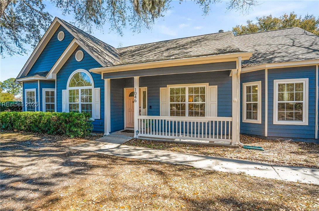 1046 Otter Circle Property Photo 1
