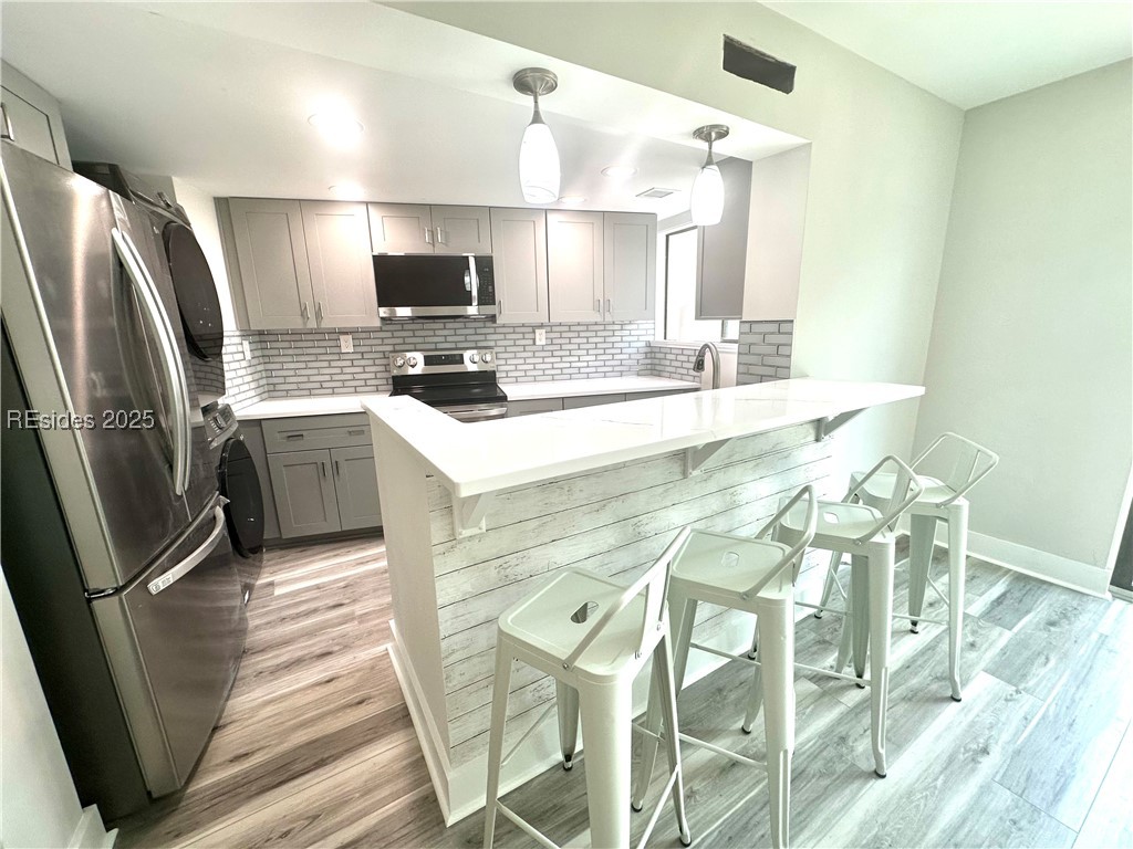 42 Forest Beach S Drive 3213 Property Photo 1