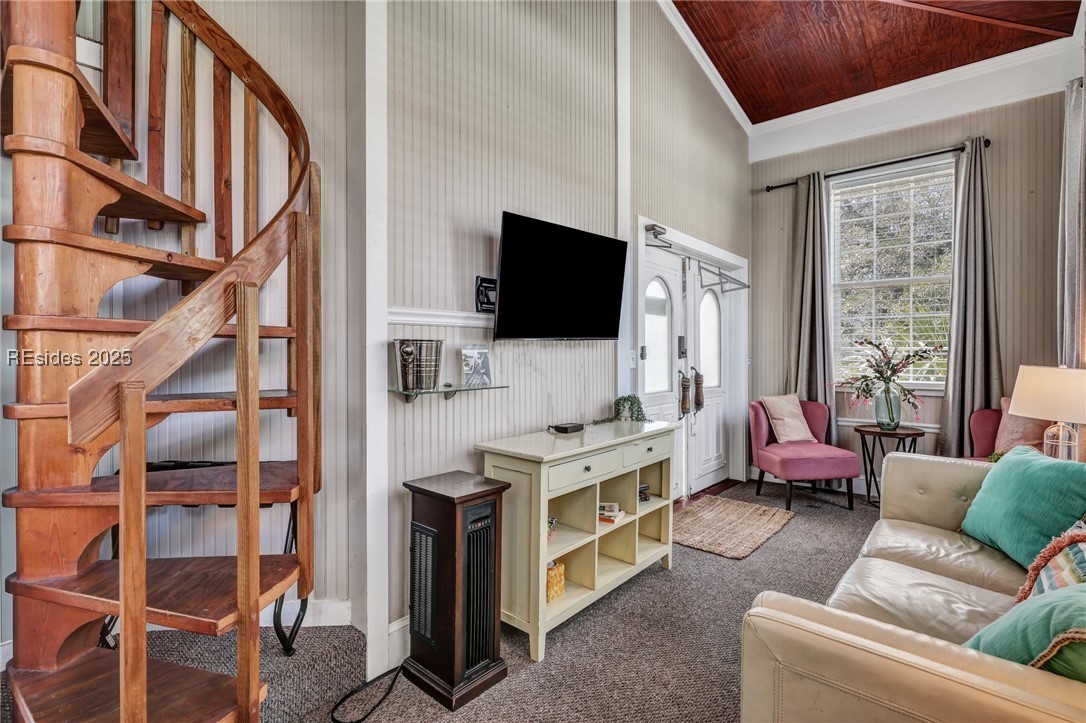 24 Van Horne Avenue Property Photo 31