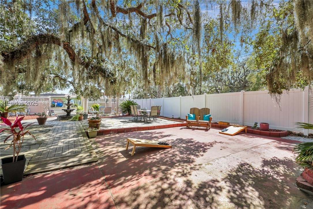 24 Van Horne Avenue Property Photo 45