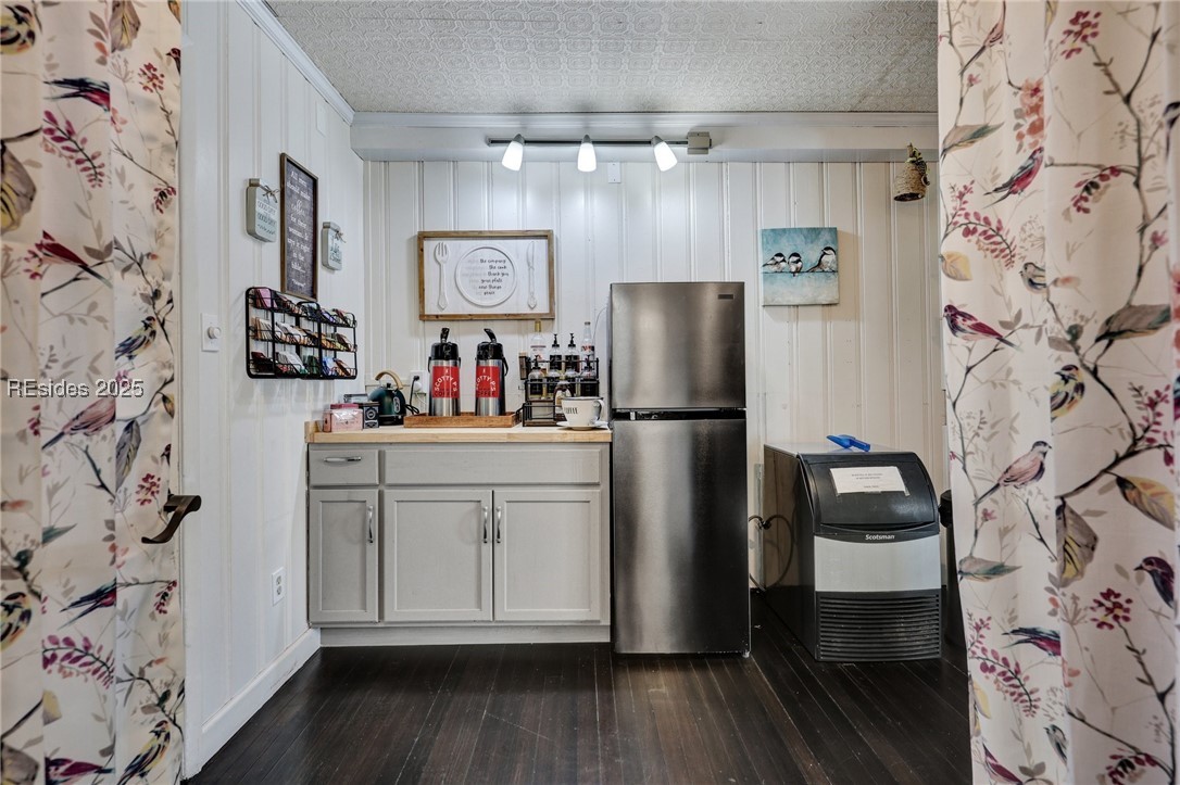 24 Van Horne Avenue Property Photo 83