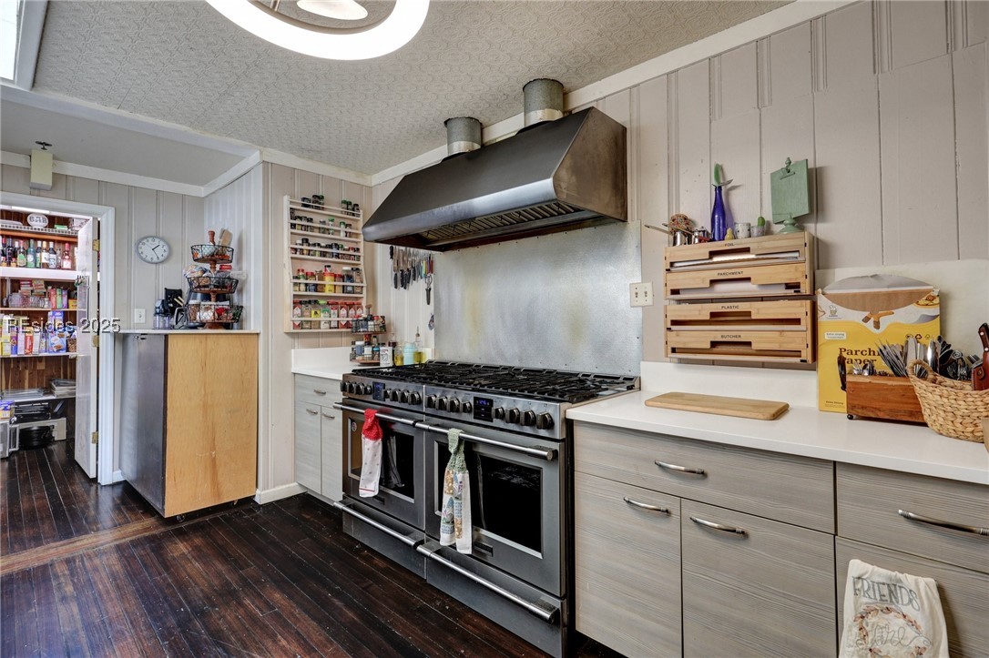 24 Van Horne Avenue Property Photo 85