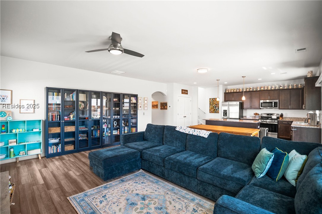 48 Chinquapin Street Property Photo 11