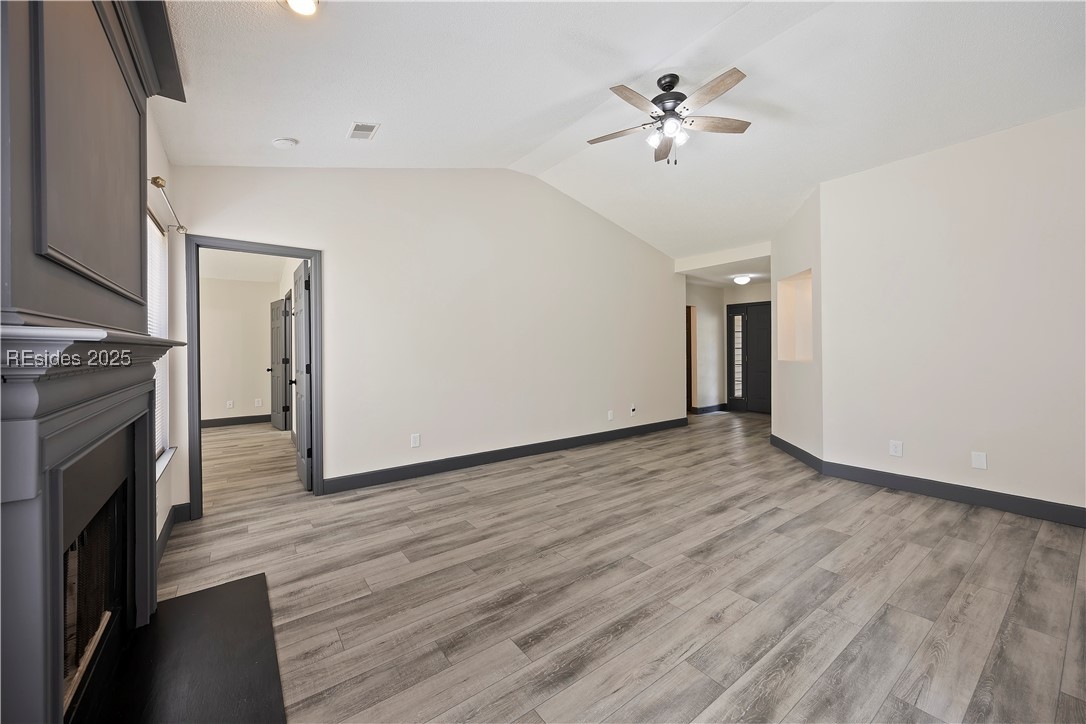 480 Mill Street Property Photo 15