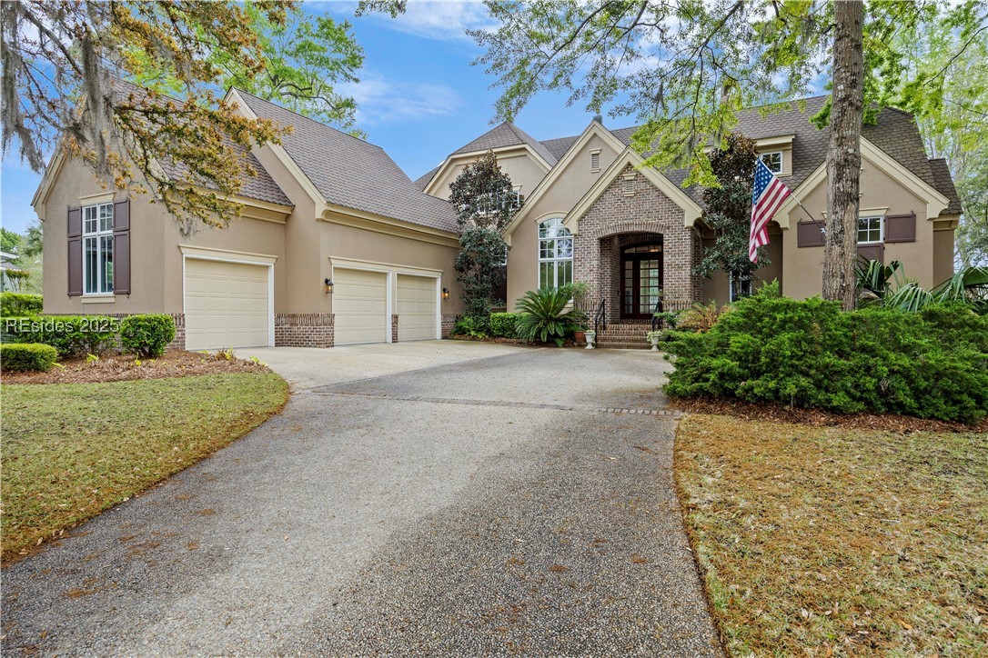 41 Lexington Drive Property Photo 1