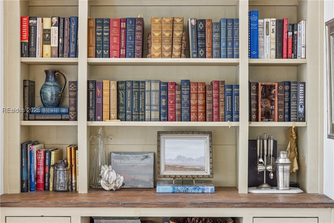 8 Chechessee Circle Property Photo 14