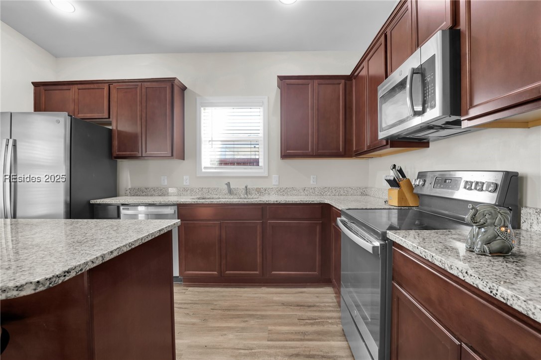 159 Great Bend Drive Property Photo 17
