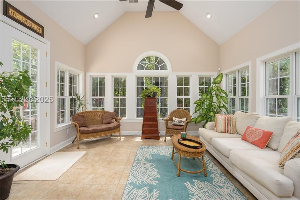 162 Wicklow Drive Property Photo 18