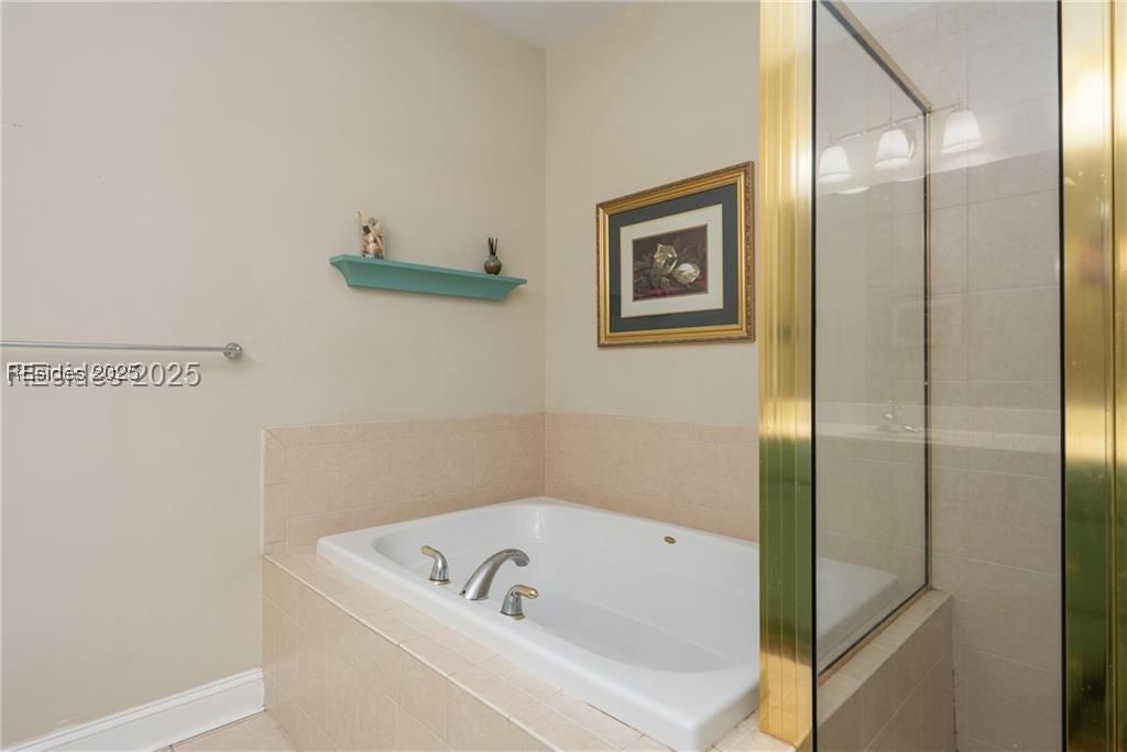 162 Wicklow Drive Property Photo 50
