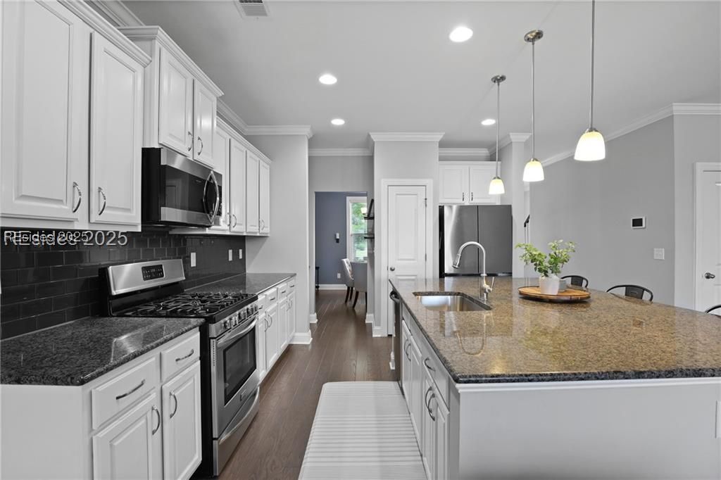 2009 Blakers Boulevard Property Photo 15
