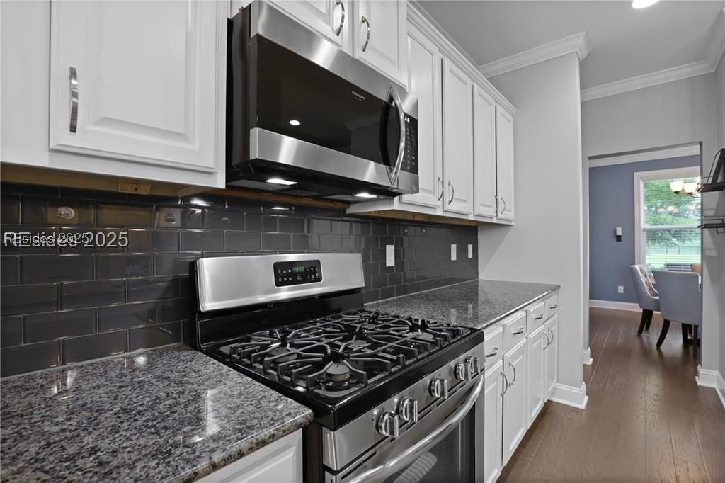 2009 Blakers Boulevard Property Photo 16
