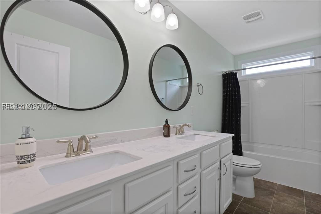 2009 Blakers Boulevard Property Photo 41
