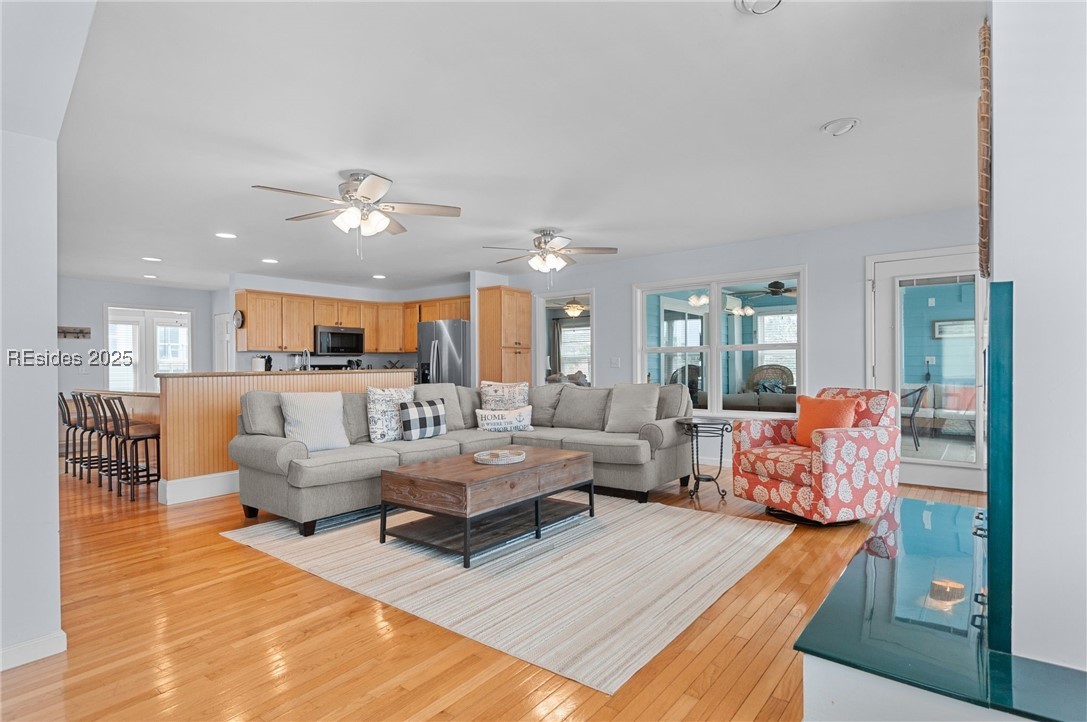 2 Ebb Tide Court Property Photo 3