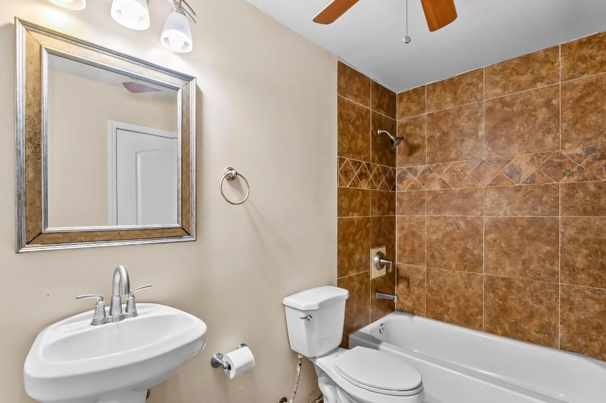 4235-a Hehi Rd B Property Photo 9