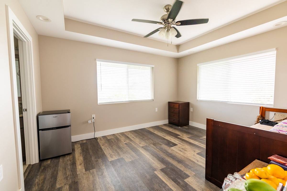 2455 Kinoole St Property Photo 6