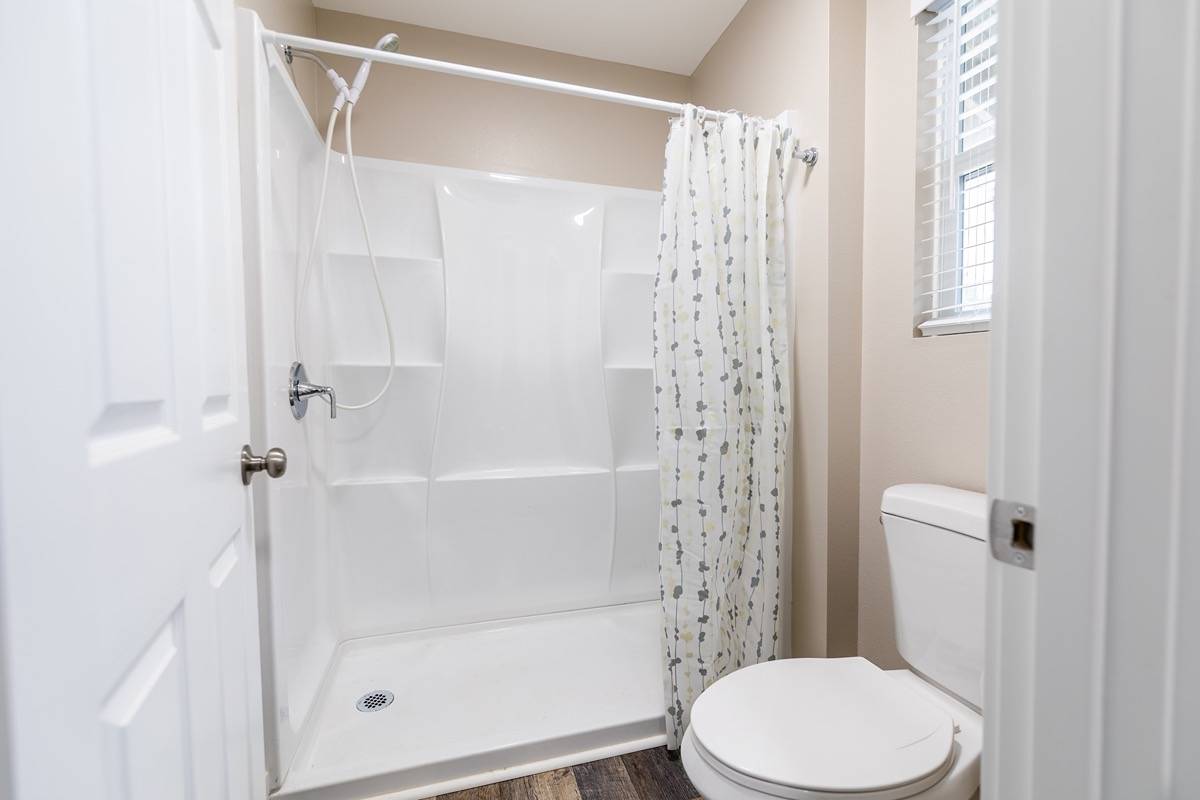 2455 Kinoole St Property Photo 12