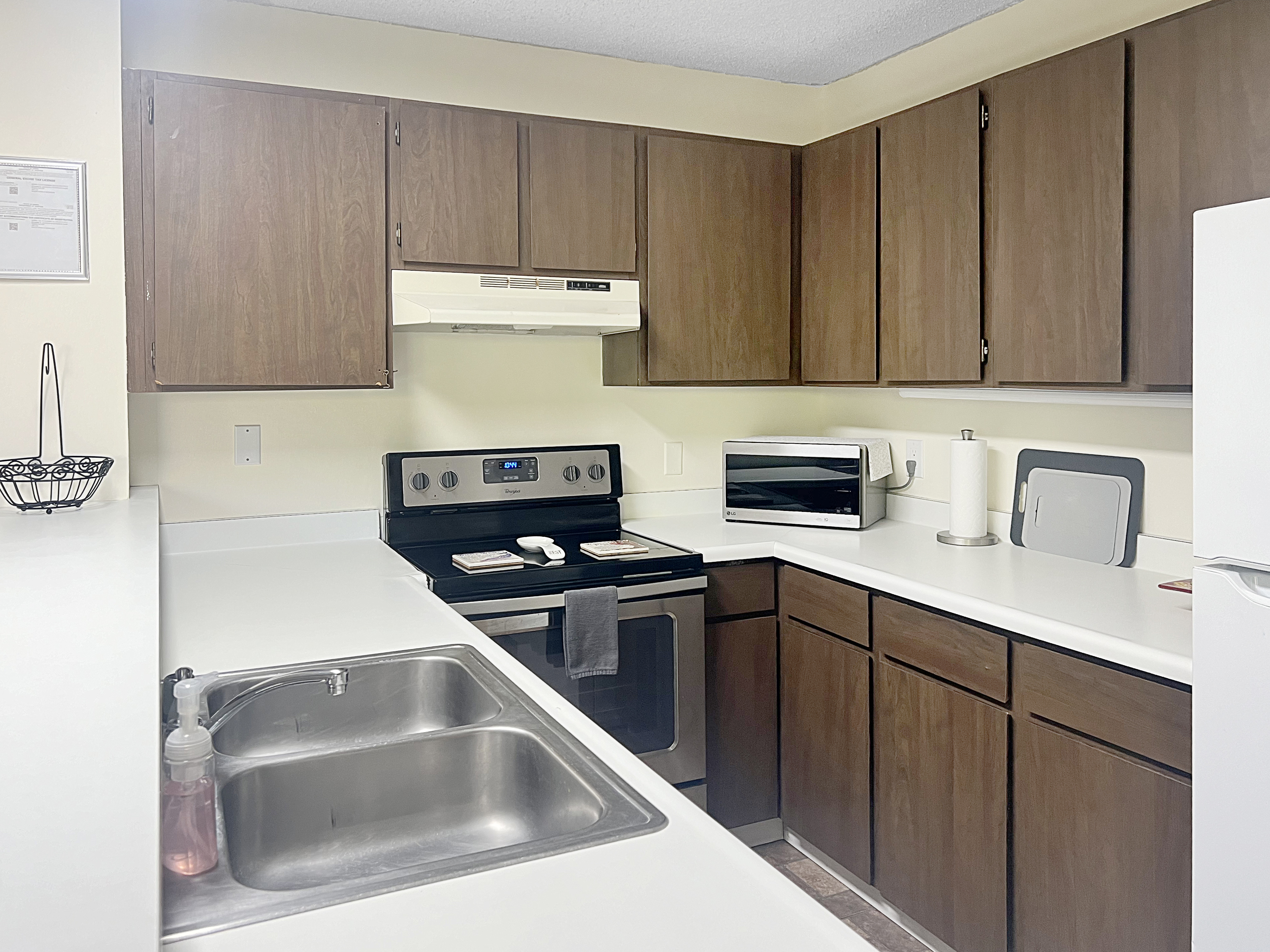 75-6016 Alii Dr 212 Property Photo 10
