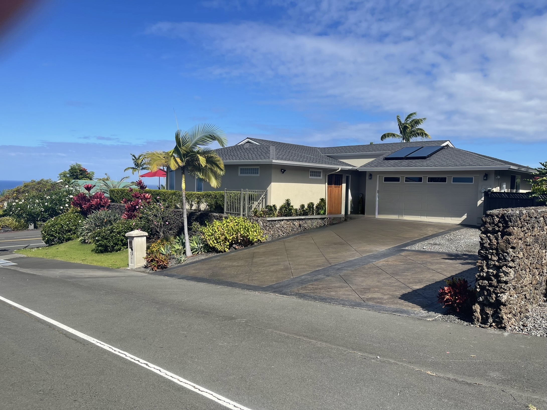 76-171 Kamehamalu St Property Photo 1