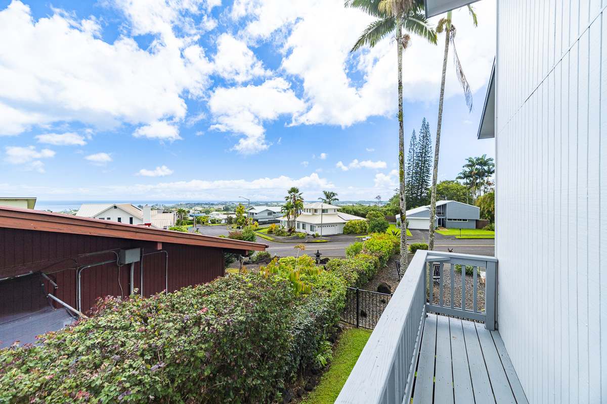 543 Kaanini St Property Photo 26