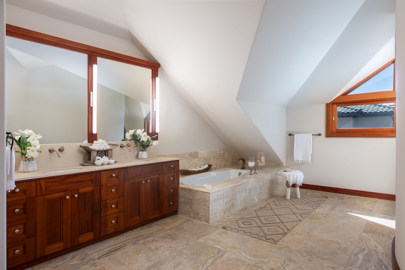 68-1051 Honokaope Way Property Photo 15
