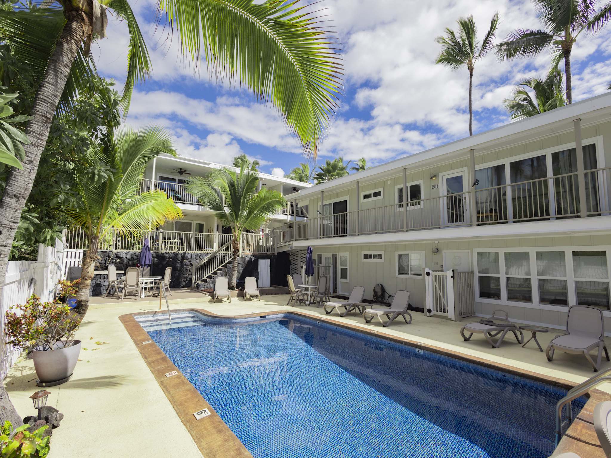 75-6124 Alii Dr 208 Property Photo 17