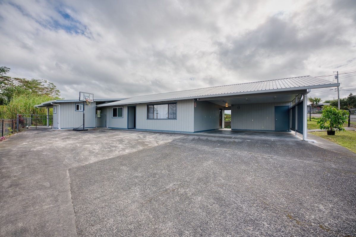 103 Puhili St Property Photo 1