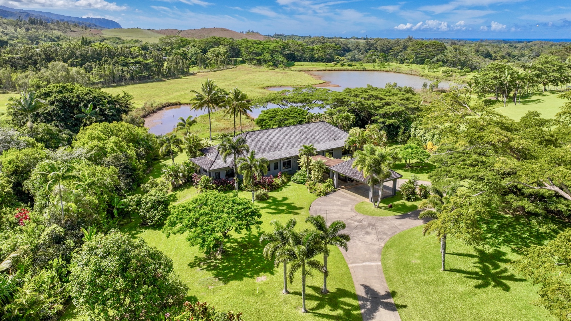 5792 Kahiliholo Rd Property Photo 1