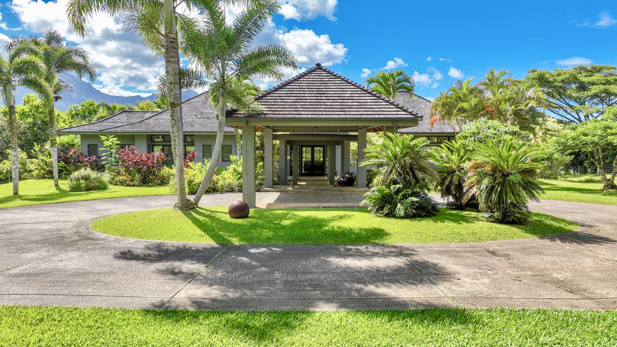 5792 Kahiliholo Rd Property Photo