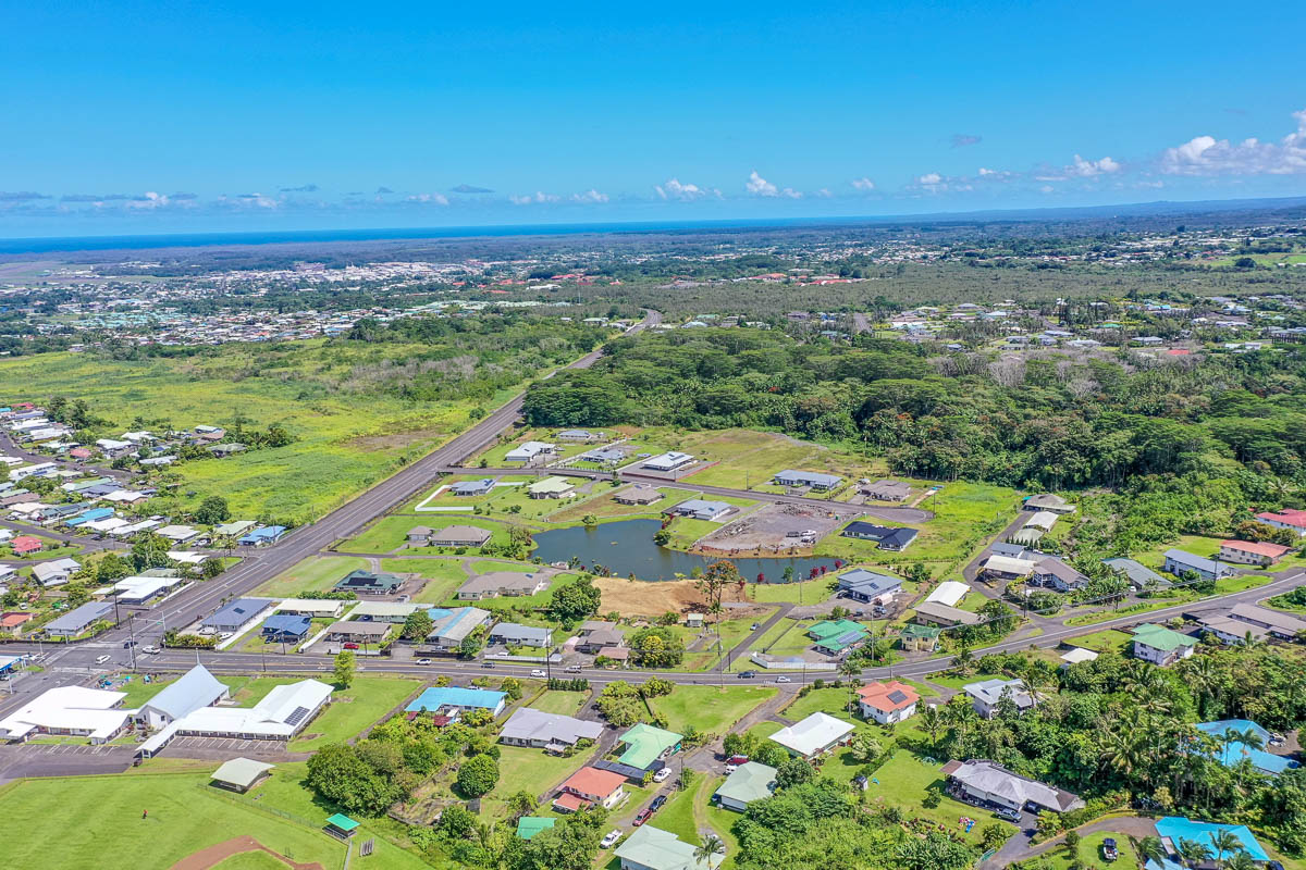 437 Kaumana Dr Property Photo 14